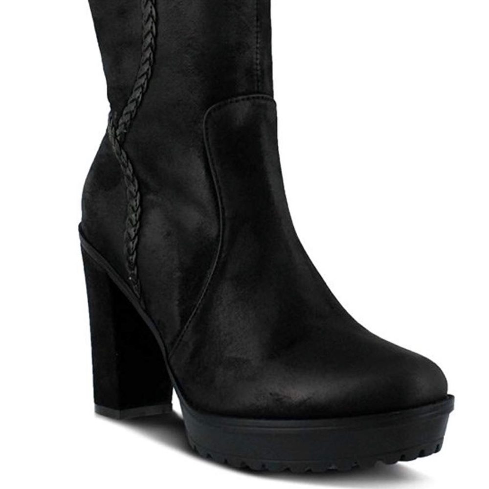 Black Heeled Boots for Women